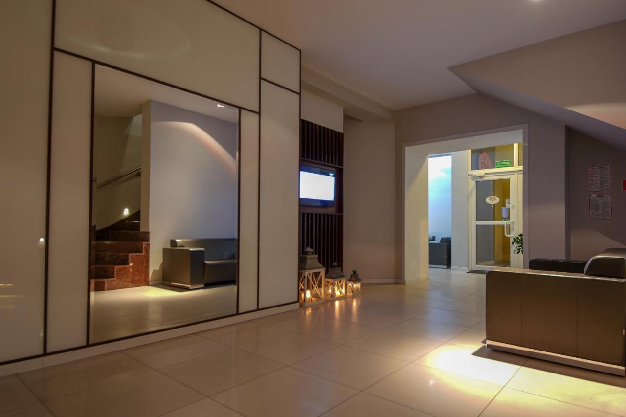 Hotel Sara Kolo  Luaran gambar