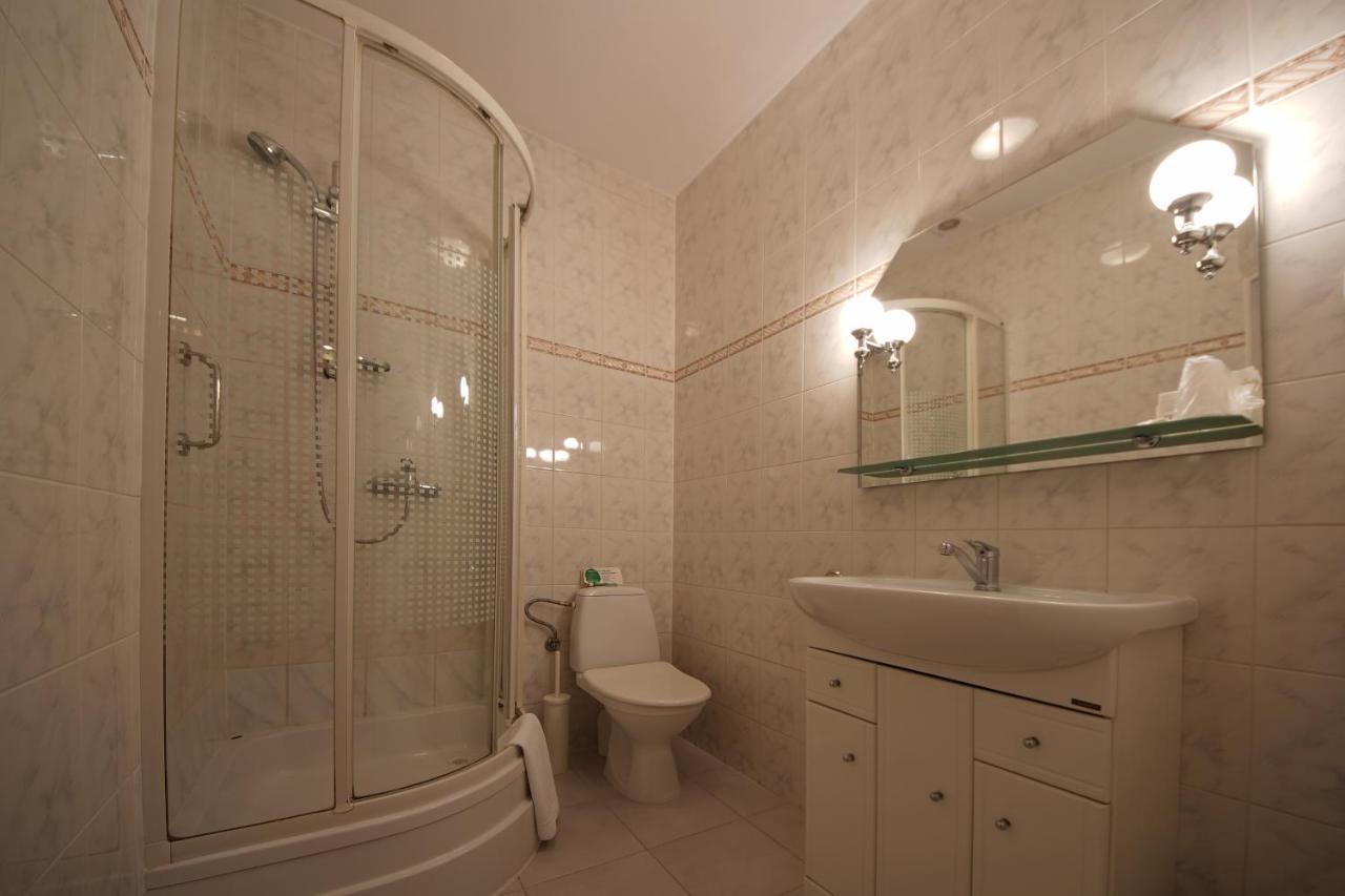 Hotel Sara Kolo  Luaran gambar